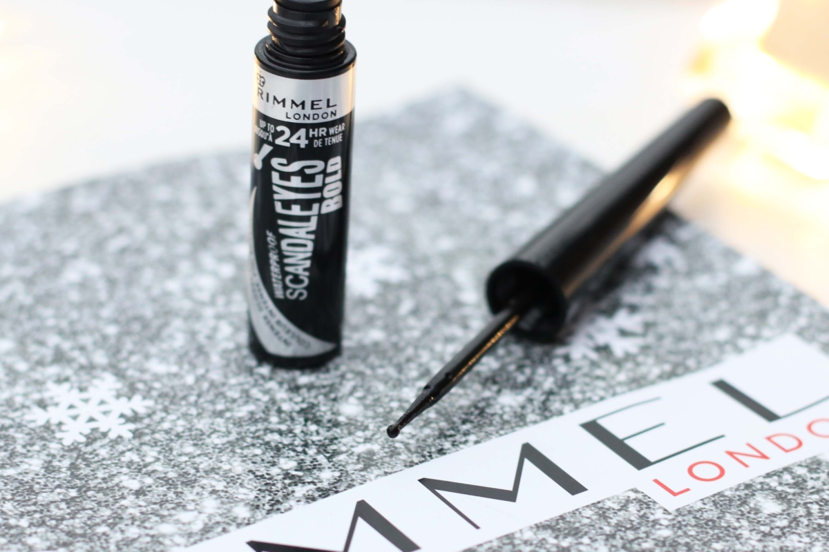 Get Ready with Rimmel London For Valentine's Day: Rimmel Scandaleyes Bold Eyeliner Review