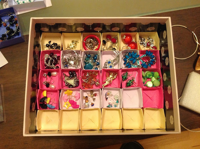 Glossybox DIY Idea 1 - Earring Storage box 