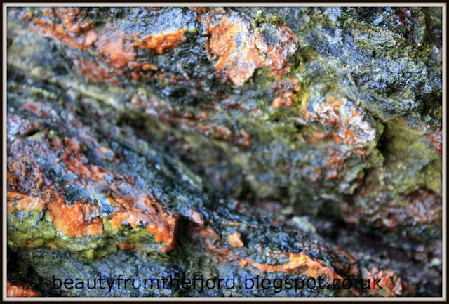 Cornwall Scenery - Crantock Beach: rocky profile pictures can be very flattering too