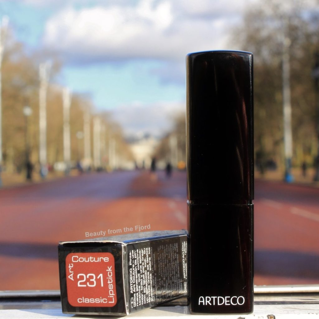 ARTDECO Classic Lipstick 231 Cream Autumn Brown Review and Swatches