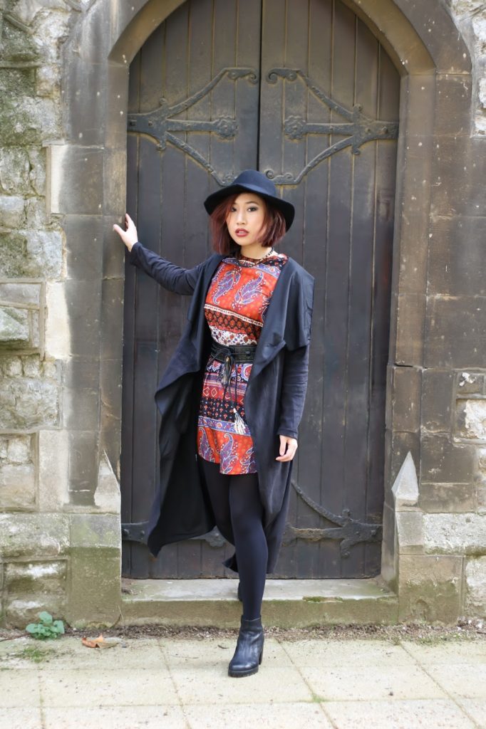 Outfit: Boohoo Dress for Autumn - gothic chic