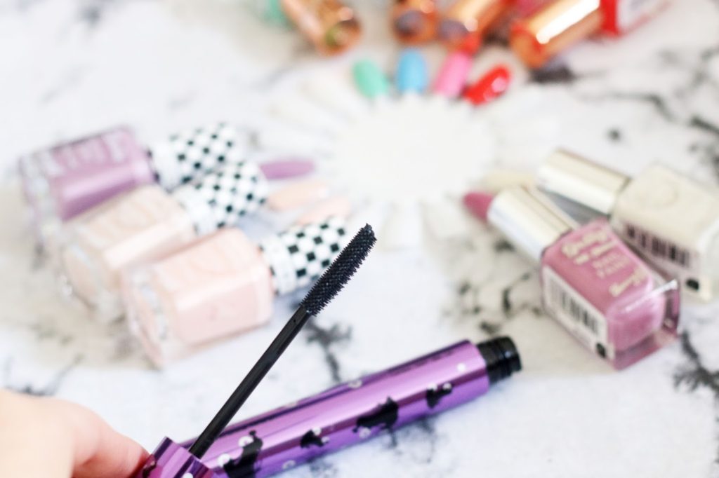 Barry M - New Products for Spring 2016 - Barry M That's How I Roll - eyelash curler & mascara